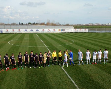 Локо бие чехи с автогол в поредна контрола в Турция ВИДЕО