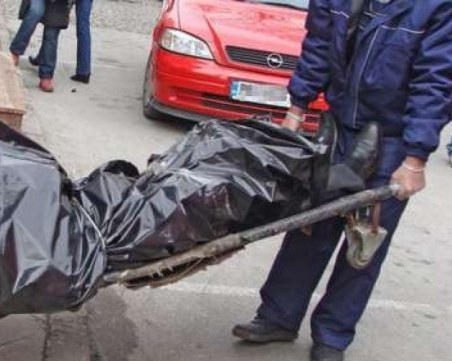 Зверско убийство в Айтос – откриха мъж с пръснат череп