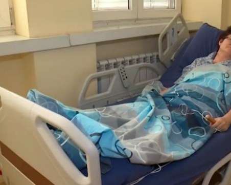 Уникална операция: Лекари спасиха жена с огромна аневризма