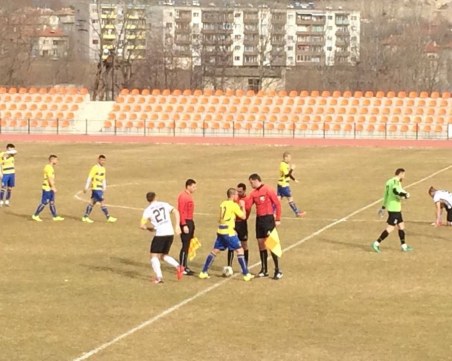 Марица върти 1:1 с Ботев в контрола