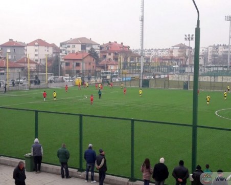 Сдружение ПФК Ботев готви финансова инжекция за деца от школата