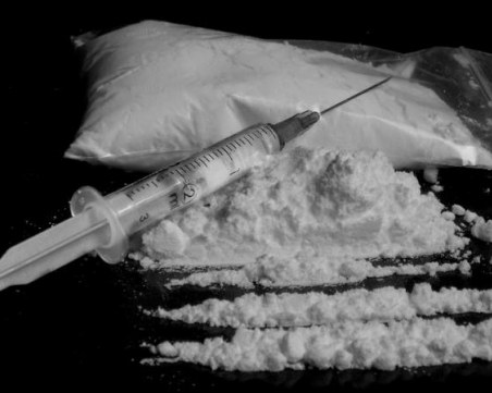 Задържаха 32 килограма хероин при спецакция