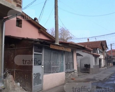 Мода в Армана! И фризьорски салон се сдоби с “вградено“ улично осветление СНИМКИ