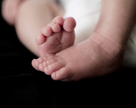 Жената, убила и изхвърлила в тоалетна бебето си, е родом от Пазарджишко