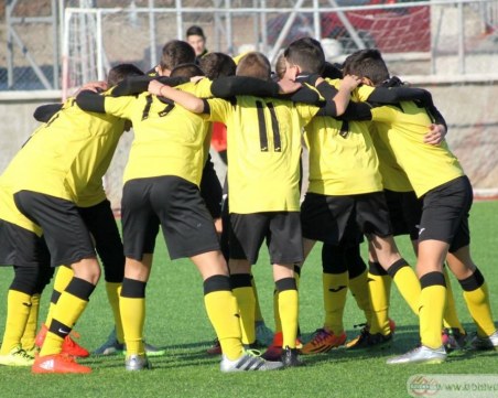 Децата на Ботев с престижни контроли срещу турски грандове