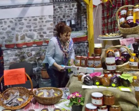 Храни за здраве и диети представят в Панаира