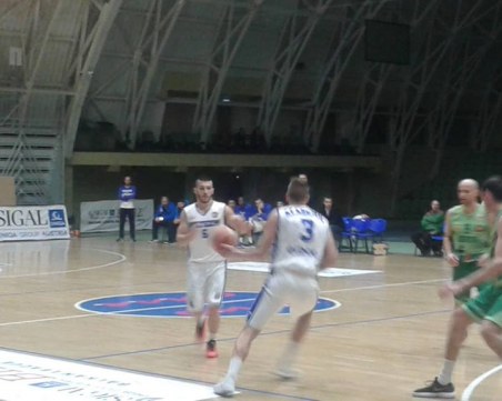 Малко не стигна на Академик Бултекс 99 за обрат срещу Блокотехна