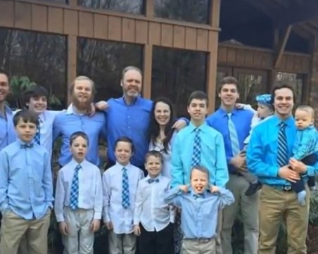 Родители с 13 сина очакват 14-тата си рожба