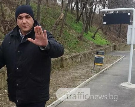 Този мъж глоби баба с 200 лева заради изтекла карта! Точно колкото е пенсията й СНИМКИ