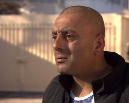 Мъжът, с когото се гавриха в полицейското управление , ще съди МВР