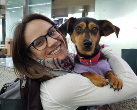 Канадска фигуристка спаси куче, отглеждано за храна