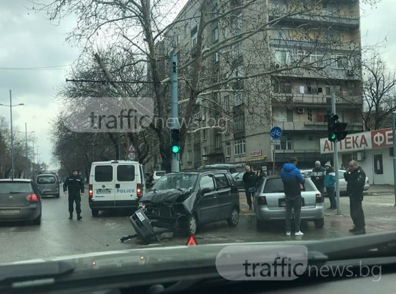 Ново меле на кървавото кръстовище в Кючука СНИМКИ