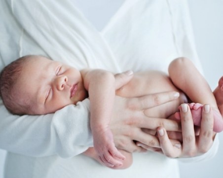 Пореден абсурд: Третират бебетата като биологичен отпадък