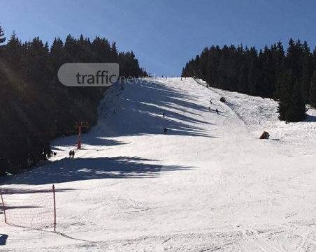 Детето, ударено от сноуборд в Пампорово, остава в дълбока кома