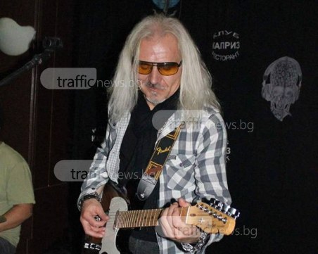 Убийство? Колеги на рокаджията Антон не могат да повярват, че е стрелял СНИМКИ