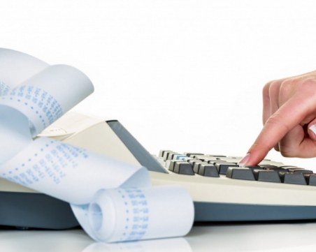 Сменят над 400 000 касови апарати в страната! Данъчните се натъкнали на манипулиран софтуер