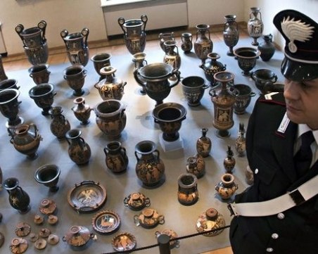 Задържаха българин в Унгария за трафик на древноримски реликви