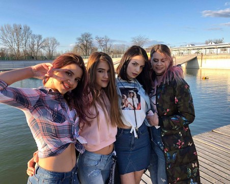 Първият сингъл на пловдивчанките 4 Magic се задава, а песента е добре позната ВИДЕО