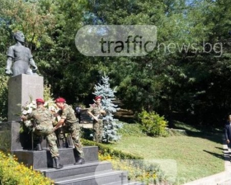 Пловдивчани се прекланят днес пред Левски! 145 години от гибелта на Апостола