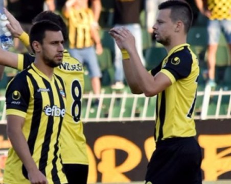 Ботев продаде национал на Лудогорец, иска си Жоао Паоло