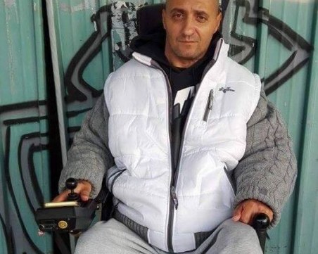 Студенти се обединяват около благородна кауза