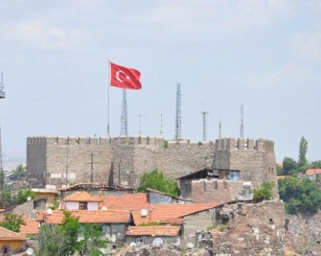 Турция обмисля химическа кастрация за насилници над деца