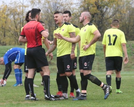 Шефовете на Борислав Първомай: Не сме уреждали мачове