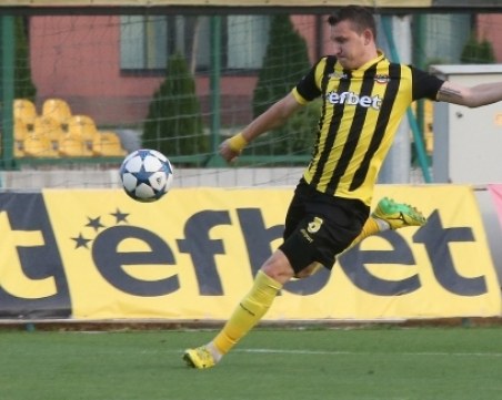 Тошко Неделев още прибира по 50 000 лева всеки месец