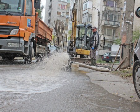 Голяма авария в Пловдив! Затвориха улица в Кючука, пренасочват автобуси