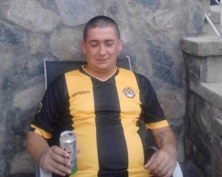 Заклет фен на Ботев почина