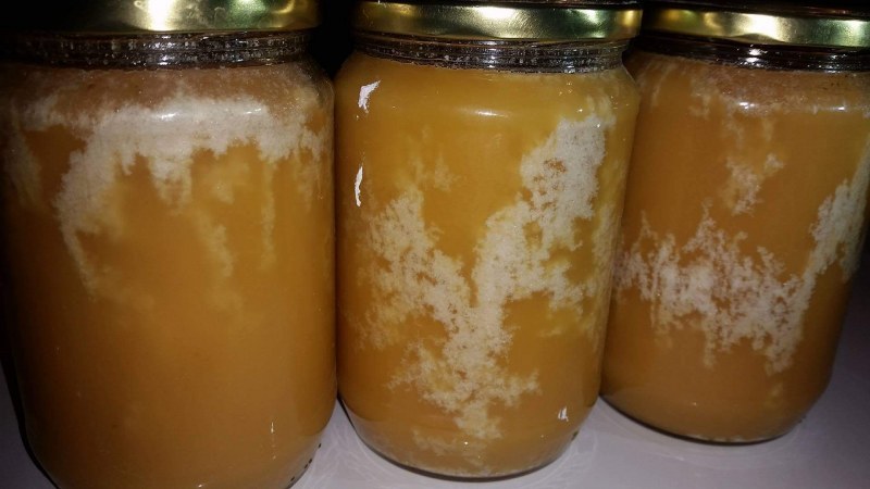 Удар на пчелен мед! Заграбиха рекордните 650 килограма от имот в Бойково