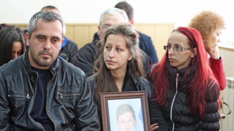 Бащата на убития на пътя Петьо: Не вярвам в правосъдието ни, но има Господ