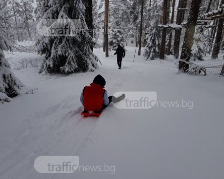 Лекар зове младите родители: Изкарвайте децата в студа, това е здравото време