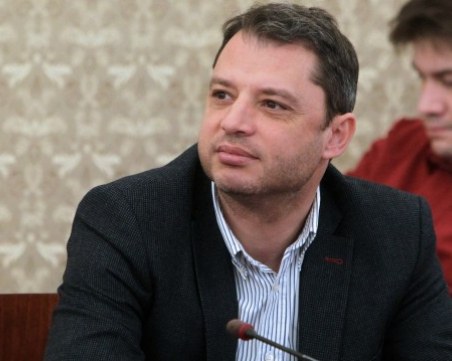 ГЕРБ обвини Корнелия Нинова в лъжа