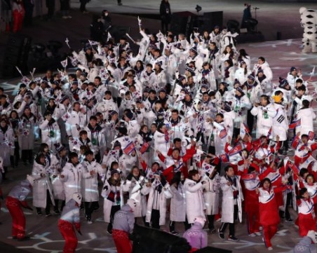 Красота и стил и на закриването в Пьонгчанг СНИМКИ