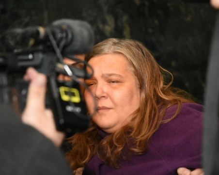 Оставиха в ареста родителите на децата, държани в плен