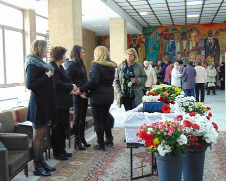 Последното пътуване на Радка Колева започна от библиотеката