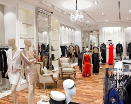 Задържаха крадци на маркови дрехи в Сливен! Действали из цялата страна