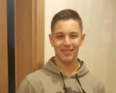 Между живота и смъртта: 18-годишно момче се нуждае от спешна операция