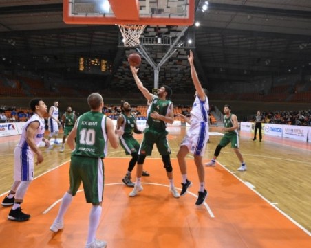 3 в 1 в Колодрума - юношите и децата подгряват Академик Бултекс 99