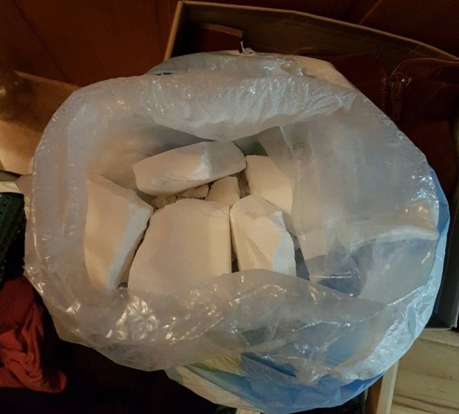 След два месеца разследване: Хванаха наркодилър, продавал наркотици и в Пловдив СНИМКИ
