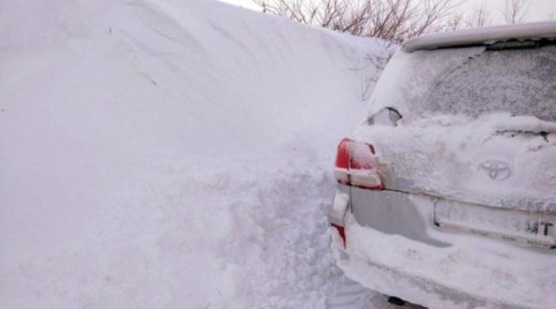 20-годишни младежи бяха спасени, след като навлезли в забранен пътен участък