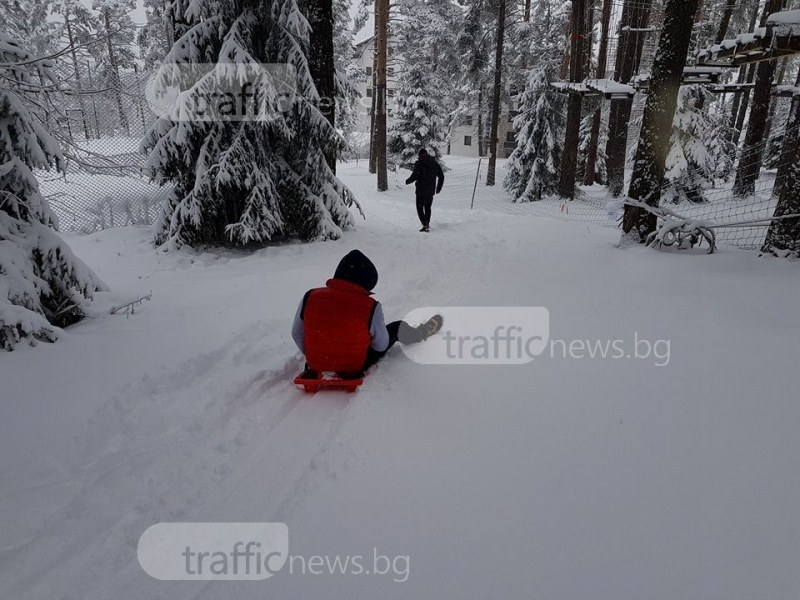 Предлагат родителите да имат по 4 месеца отпуска за деца до 12 години