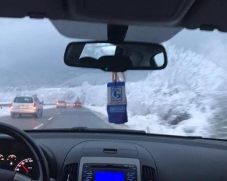 Да пускаме ли климатика на колата през зимата?