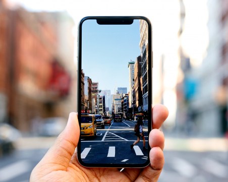 Три причини да не си купувате прекалено скъп смартфон