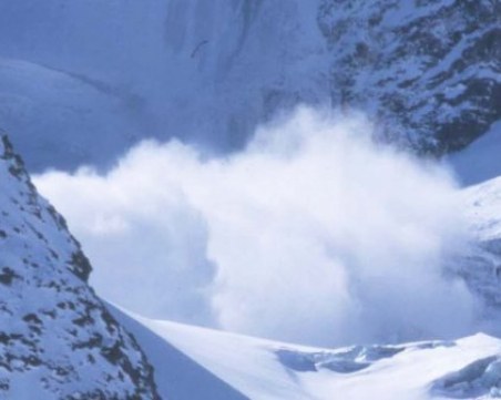 Планинари, внимавайте! Висока лавинна опасност