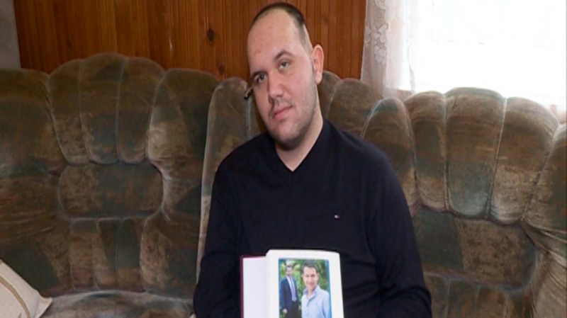 Да помогнем: 22-годишно момче се нуждае спешно от средства за лечение