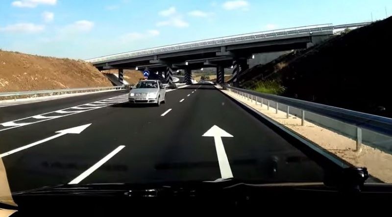 Гръцки шофьор кара със 180 км/ч в насрещното на магистрала