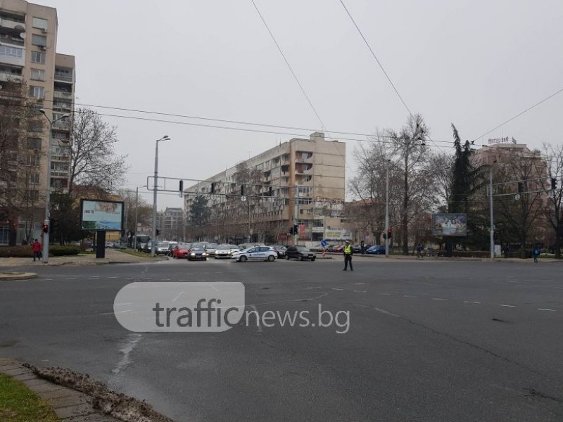 Пловдив се превърна в гигантска тапа! Свобода за доктора!, се чува от всички посоки СНИМКИ