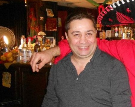 Сбиване в Кючука! Наръгаха с нож ексбоксьора Малкия Мазник